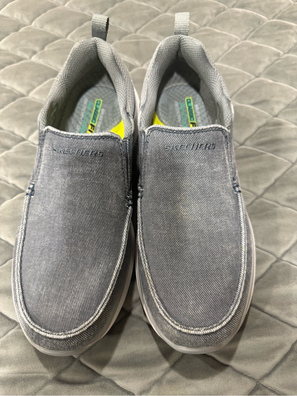 Skechers Men's Slip-On Casual Loafers in Light Gray